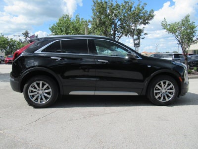 2022 Cadillac XT4 AWD Premium Luxury