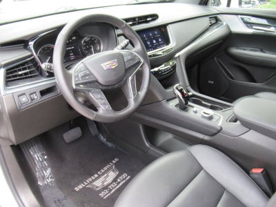 2023 Cadillac XT5 FWD Premium Luxury