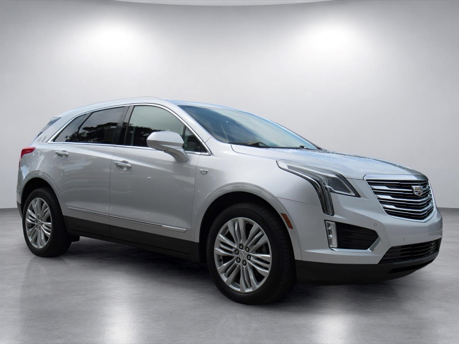 2019 Cadillac XT5 Premium Luxury FWD
