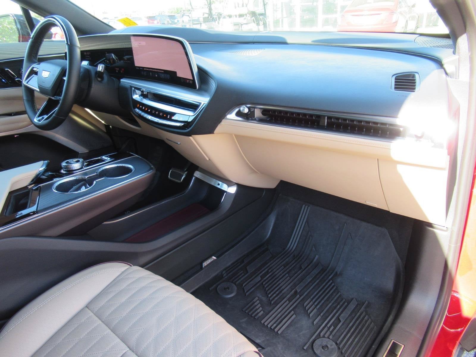 2026 Cadillac LYRIQ Signature Luxury