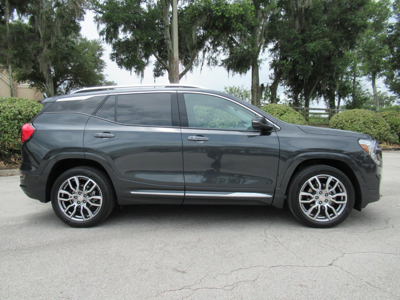 2022 GMC Terrain Denali