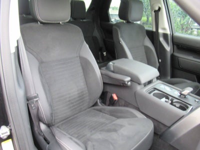 2024 Land Rover Discovery S