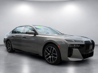 2023 BMW 7 Series 740i