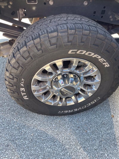 2023 Ford Super Duty F-350 SRW XL