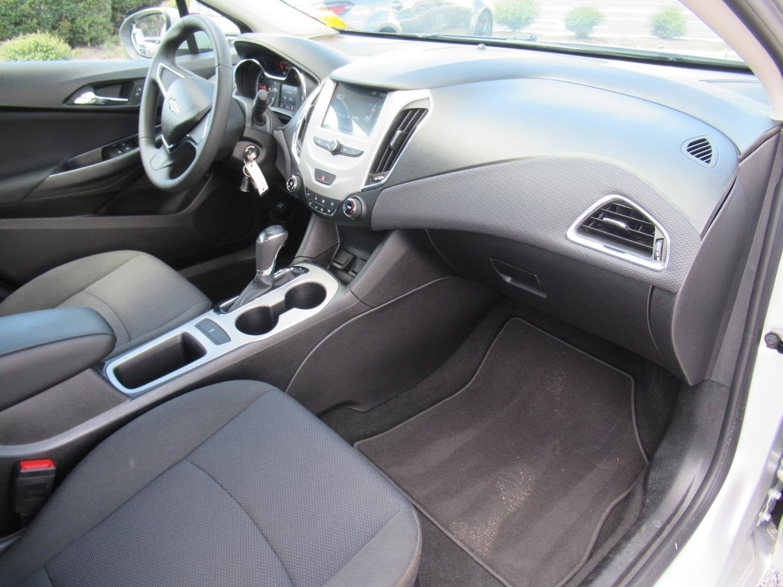 2018 Chevrolet Cruze LS