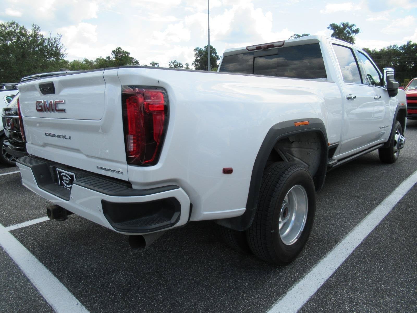 2023 GMC Sierra 3500 HD Denali