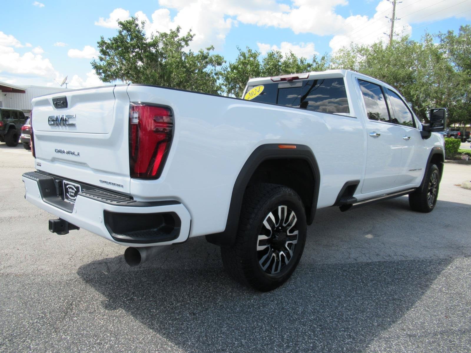 2024 GMC Sierra 3500 HD Denali Ultimate