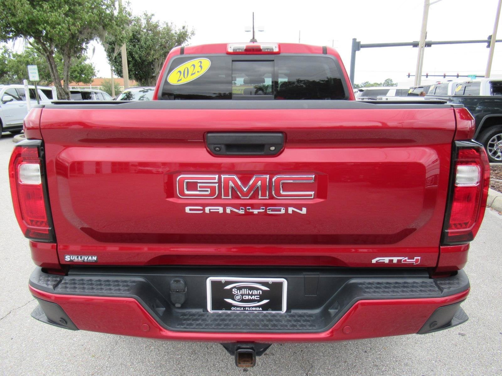 2023 GMC Canyon 4WD AT4