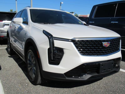 2025 Cadillac XT4 Premium Luxury