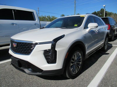 2025 Cadillac XT4 Premium Luxury
