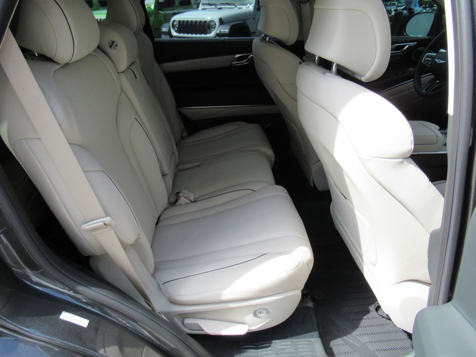 2025 Genesis GV80 2.5T Prestige