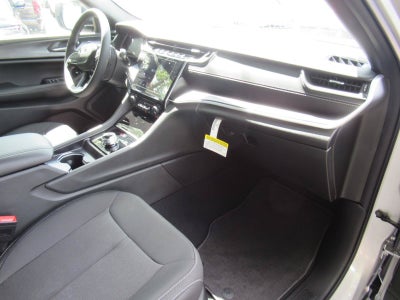2026 Jeep Grand Cherokee GRAND CHEROKEE LAREDO 4X2