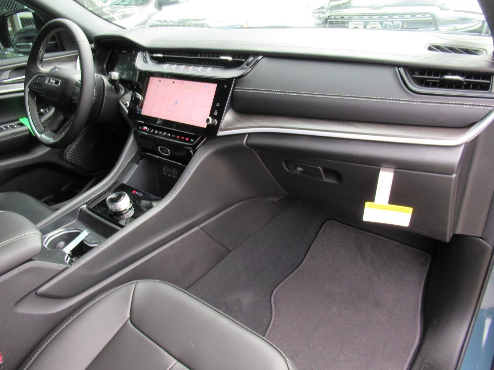2026 Jeep Grand Cherokee GRAND CHEROKEE LIMITED 4X2