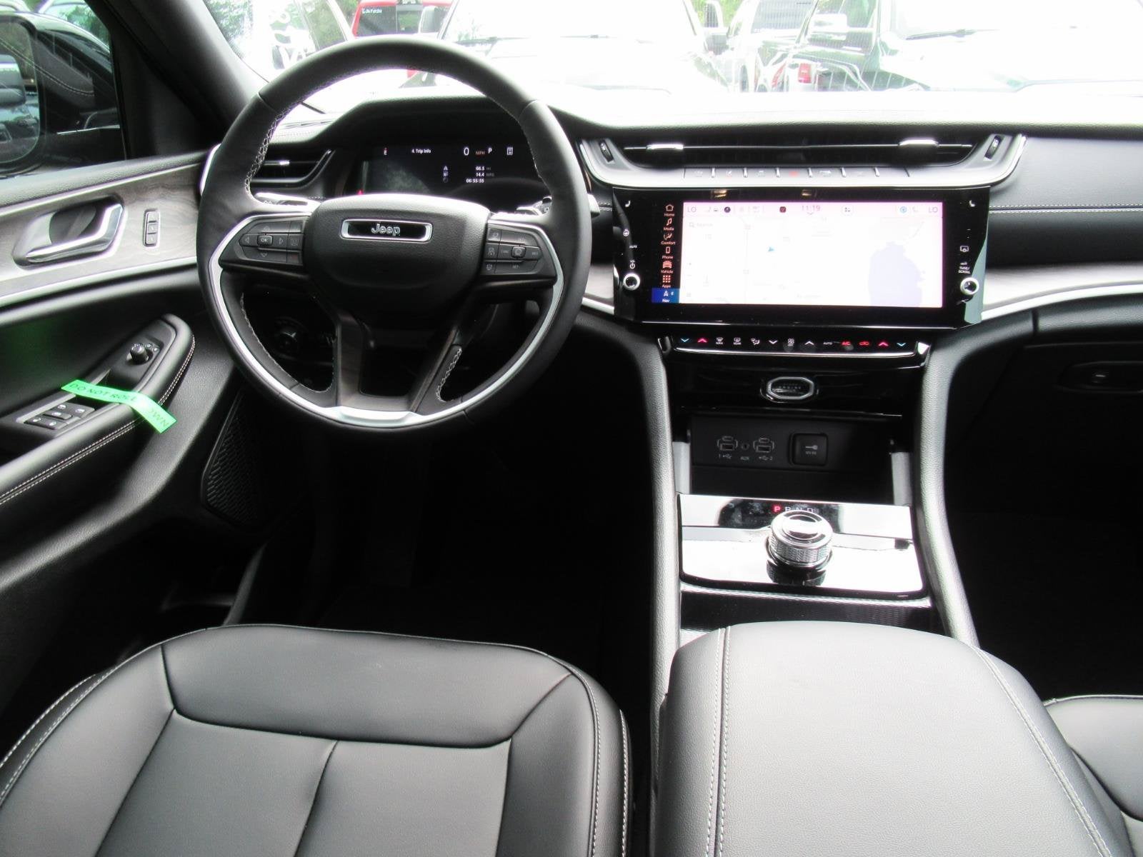 2026 Jeep Grand Cherokee GRAND CHEROKEE LIMITED 4X2