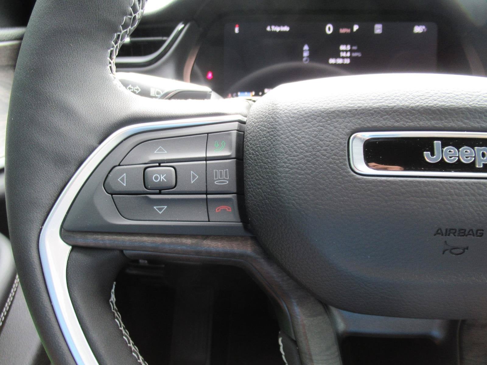 2026 Jeep Grand Cherokee GRAND CHEROKEE LIMITED 4X2