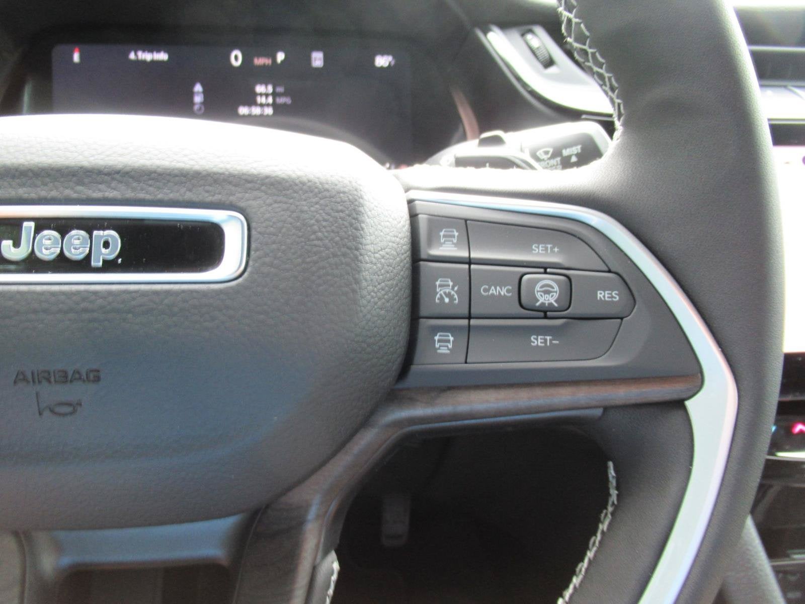 2026 Jeep Grand Cherokee GRAND CHEROKEE LIMITED 4X2