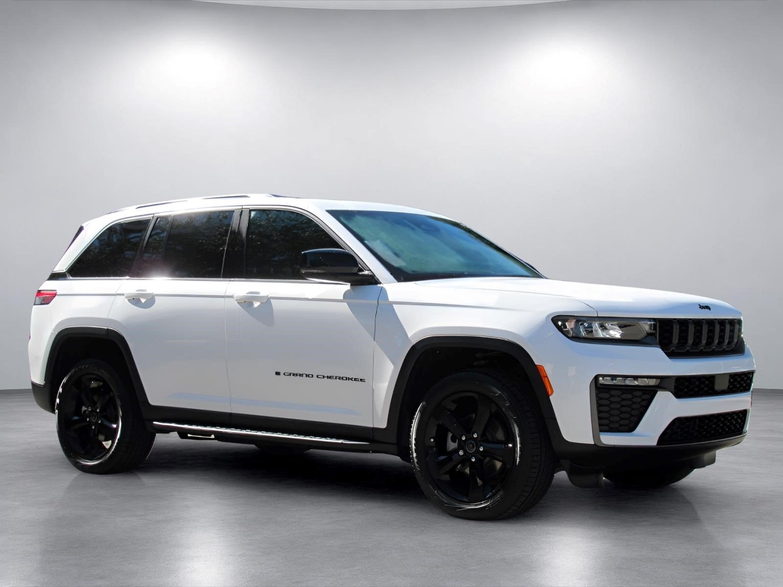 2027 Jeep Grand Cherokee GRAND CHEROKEE LIMITED 4X2