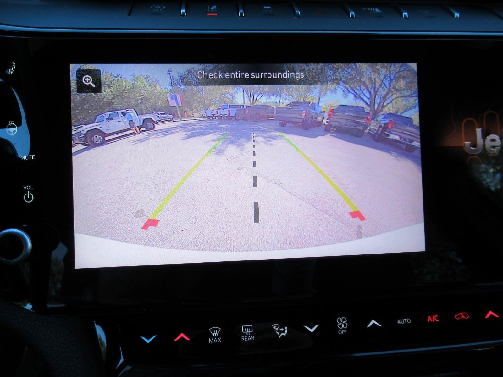 2027 Jeep Grand Cherokee GRAND CHEROKEE LIMITED 4X2