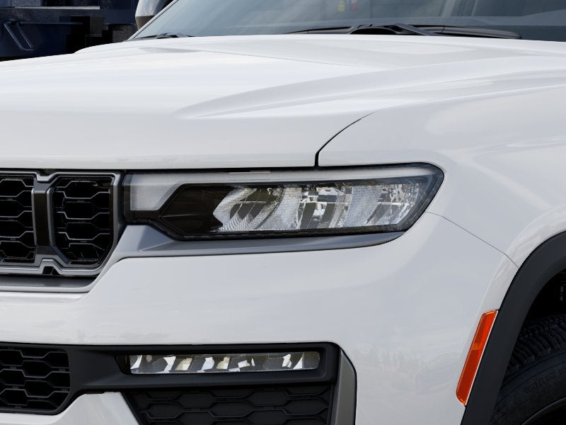 2027 Jeep Grand Cherokee GRAND CHEROKEE LIMITED 4X2