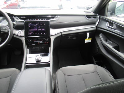 2026 Jeep Grand Cherokee GRAND CHEROKEE L LAREDO X 4X4