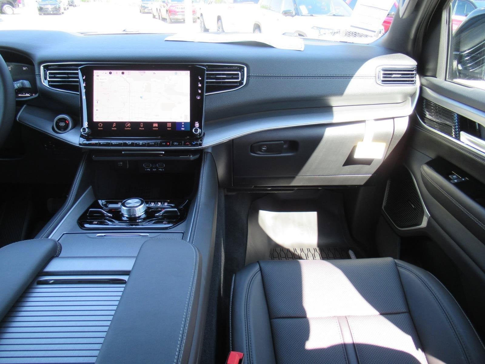 2026 Jeep Grand Wagoneer GRAND WAGONEER UPLAND 4X4