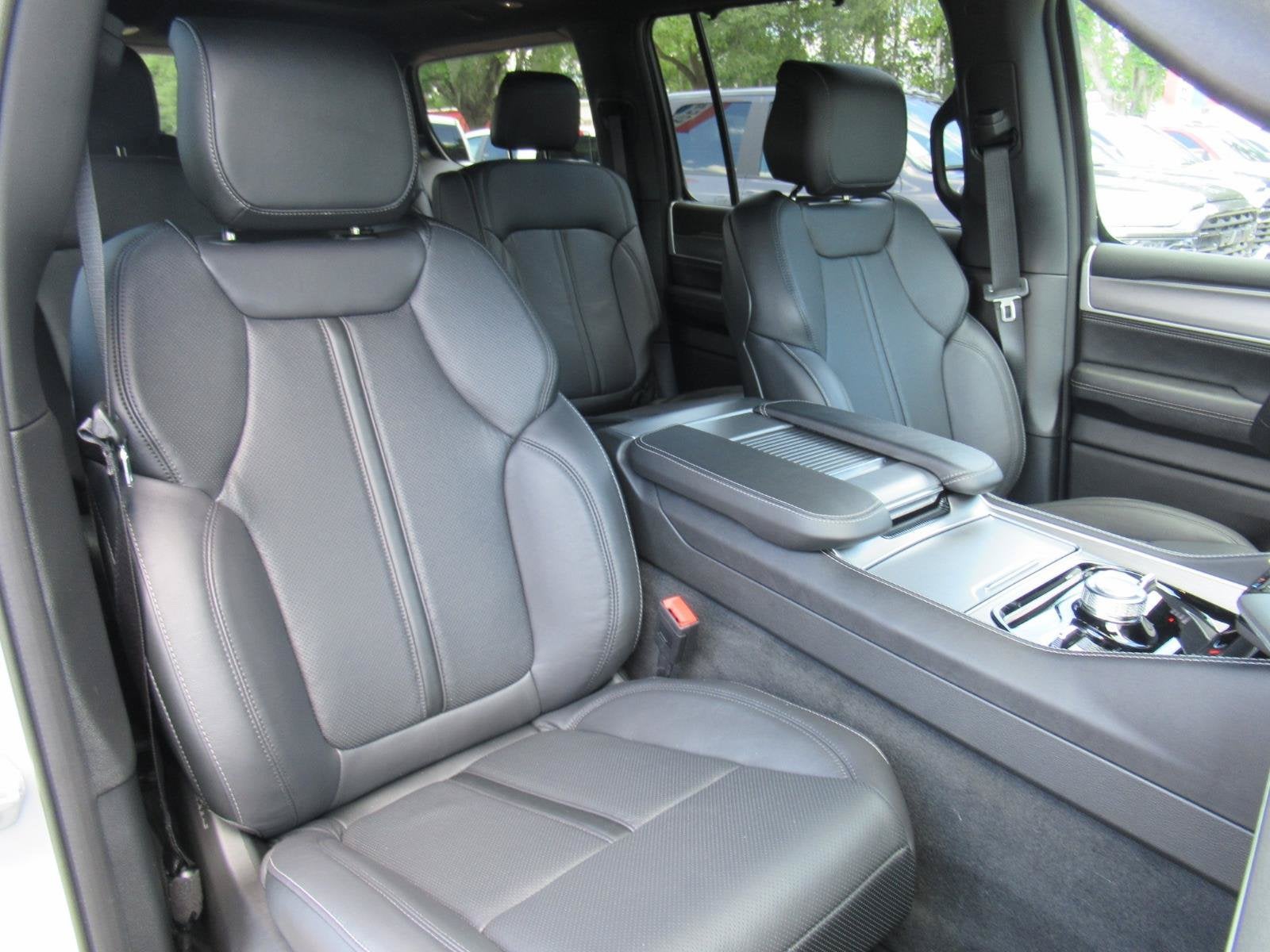 2026 Jeep Grand Wagoneer GRAND WAGONEER LIMITED RESERVE 4X4