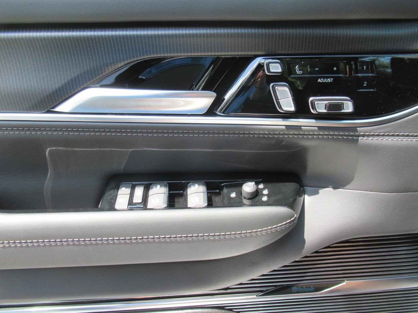 2026 Jeep Grand Wagoneer GRAND WAGONEER SUMMIT OBSIDIAN 4X4