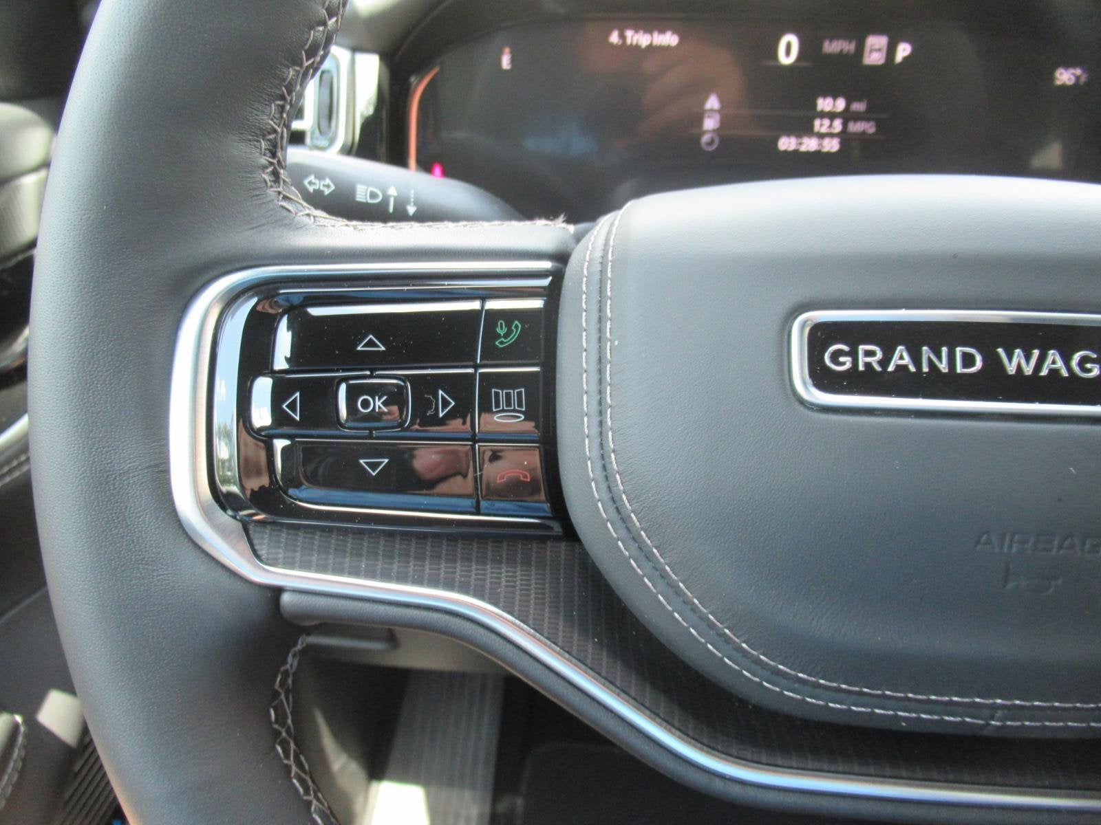 2026 Jeep Grand Wagoneer GRAND WAGONEER SUMMIT OBSIDIAN 4X4