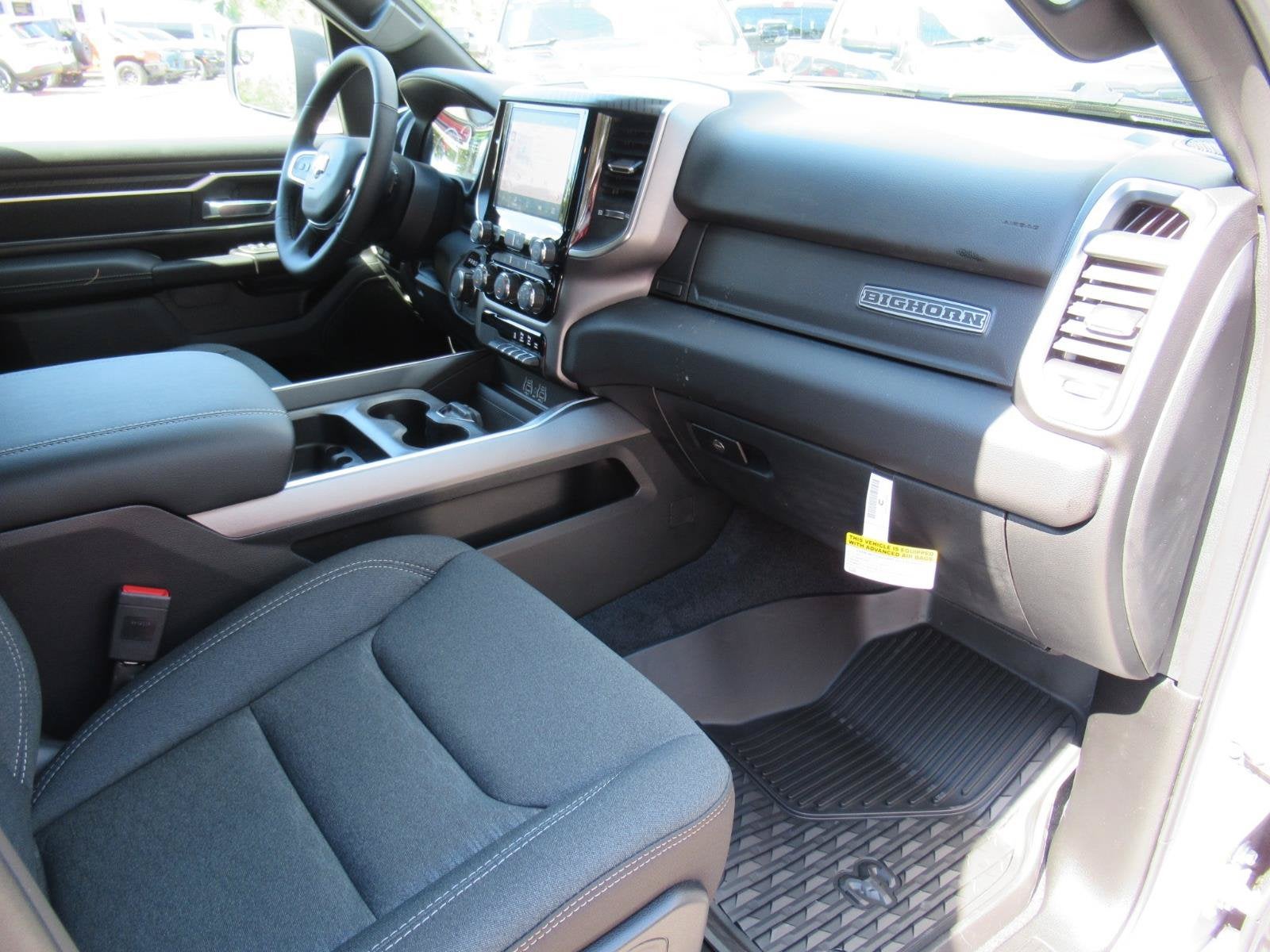 2027 RAM Ram 1500 RAM 1500 BIG HORN CREW CAB 4X2 5'7' BOX