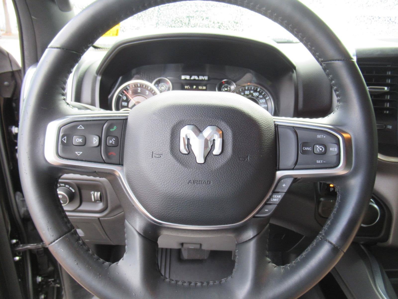 2024 RAM 1500 Big Horn Crew Cab 4x2 5'7' Box