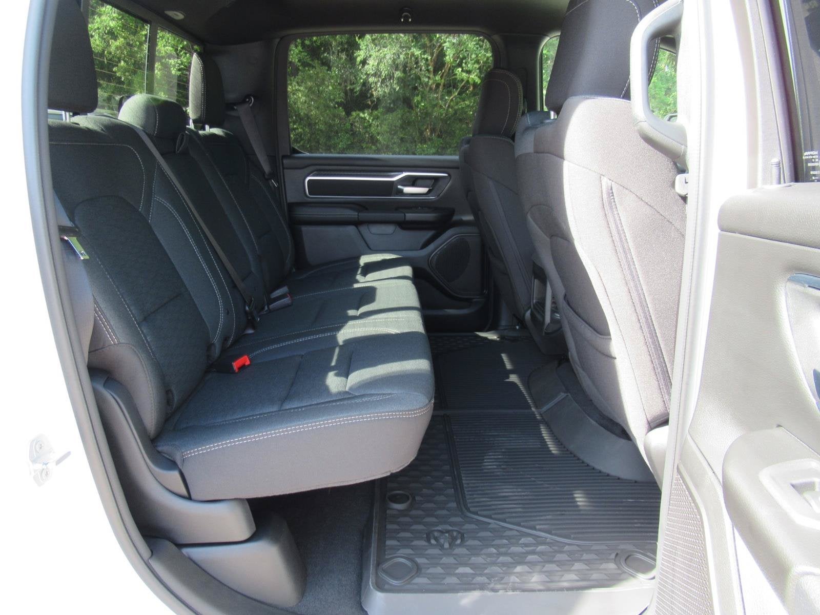 2026 RAM Ram 1500 RAM 1500 BIG HORN CREW CAB 4X2 6'4' BOX