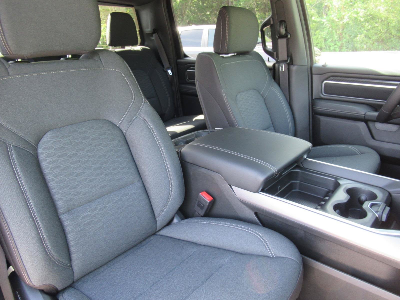 2026 RAM Ram 1500 RAM 1500 BIG HORN CREW CAB 4X2 6'4' BOX