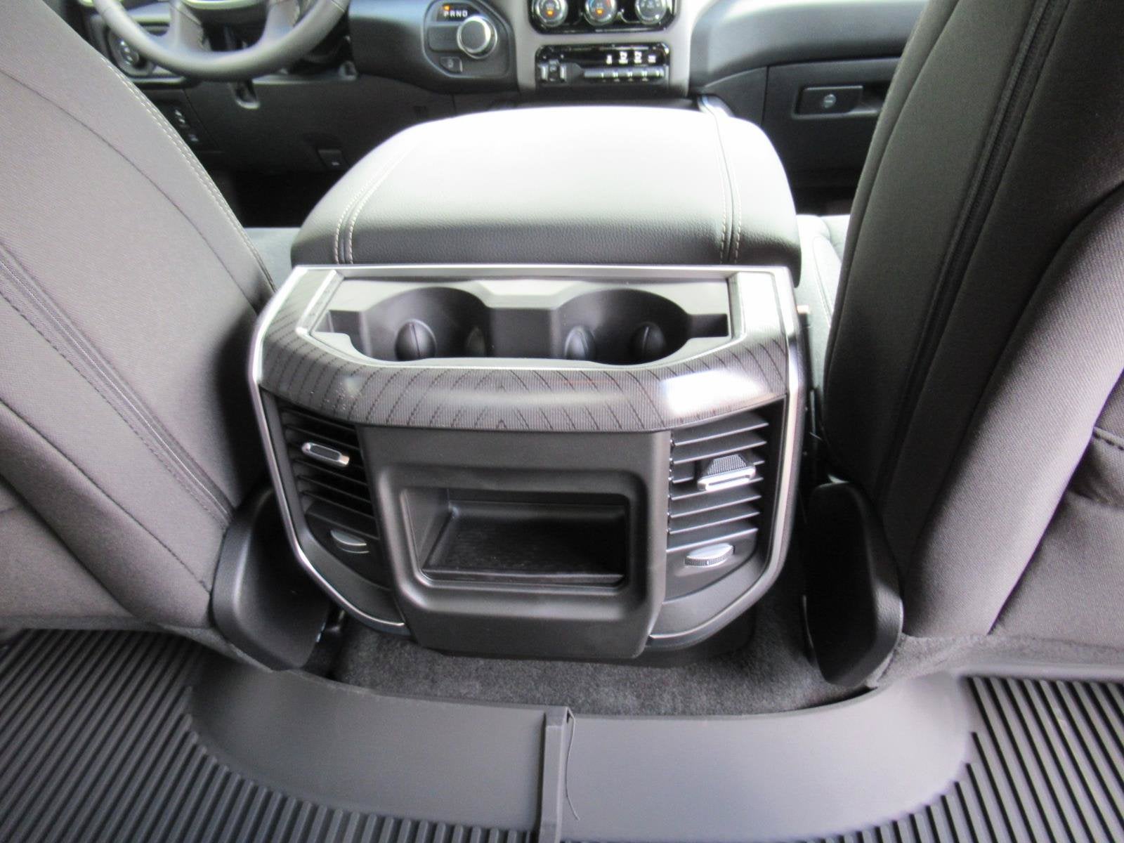 2026 RAM 1500 RAM 1500 BIG HORN CREW CAB 4X2 6'4' BOX