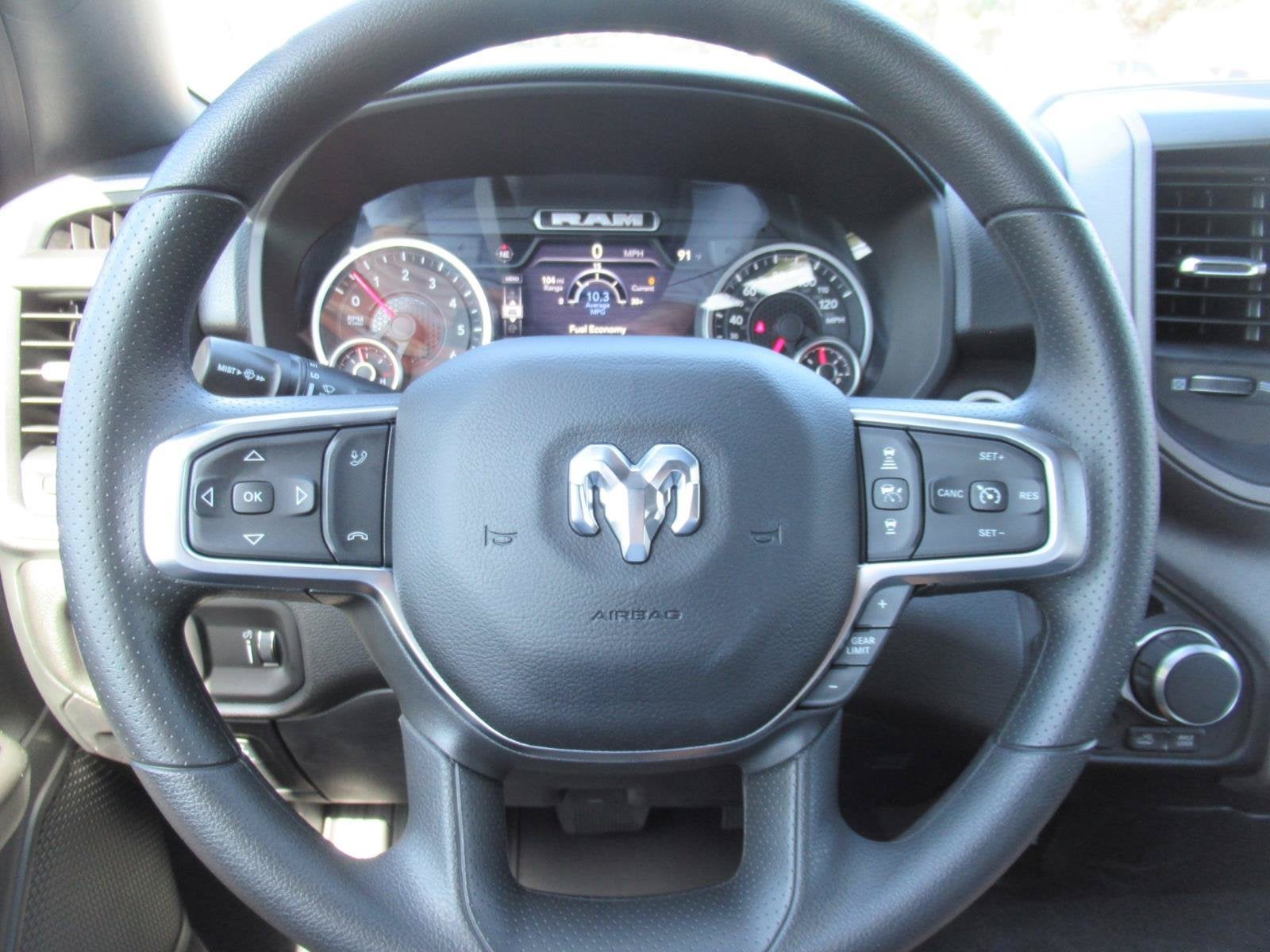 2026 RAM 1500 RAM 1500 WARLOCK CREW CAB 4X4 5'7' BOX
