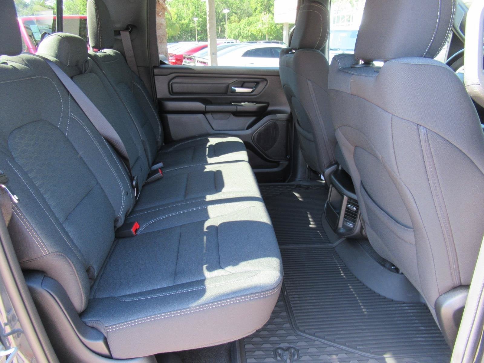 2026 RAM 1500 RAM 1500 WARLOCK CREW CAB 4X4 5'7' BOX