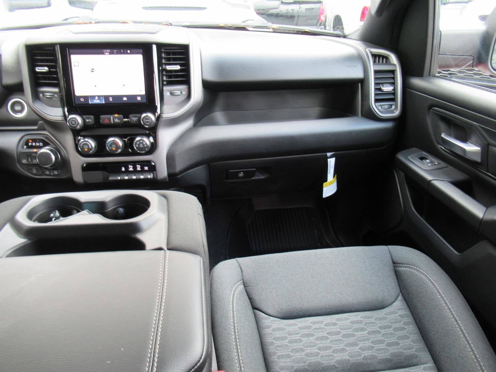 2026 RAM Ram 1500 RAM 1500 WARLOCK CREW CAB 4X4 5'7' BOX