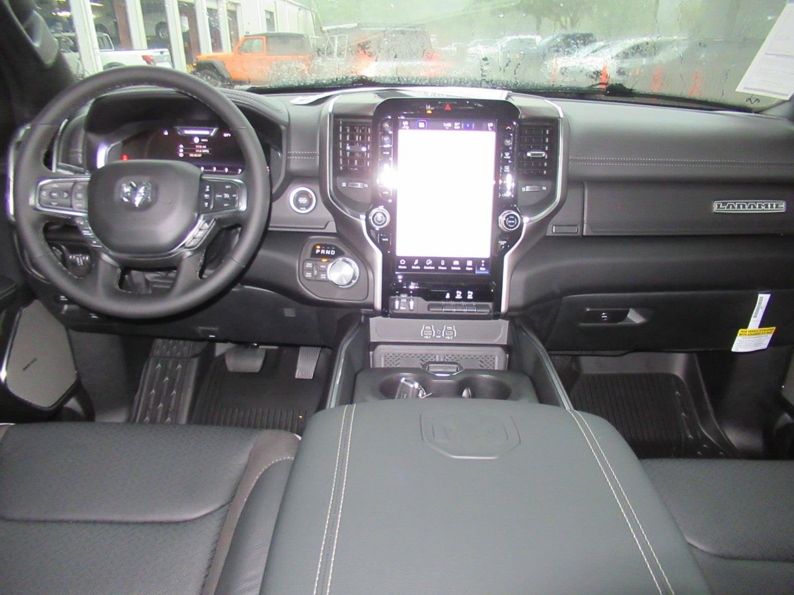 2027 RAM Ram 1500 RAM 1500 LARAMIE CREW CAB 4X4 5'7' BOX