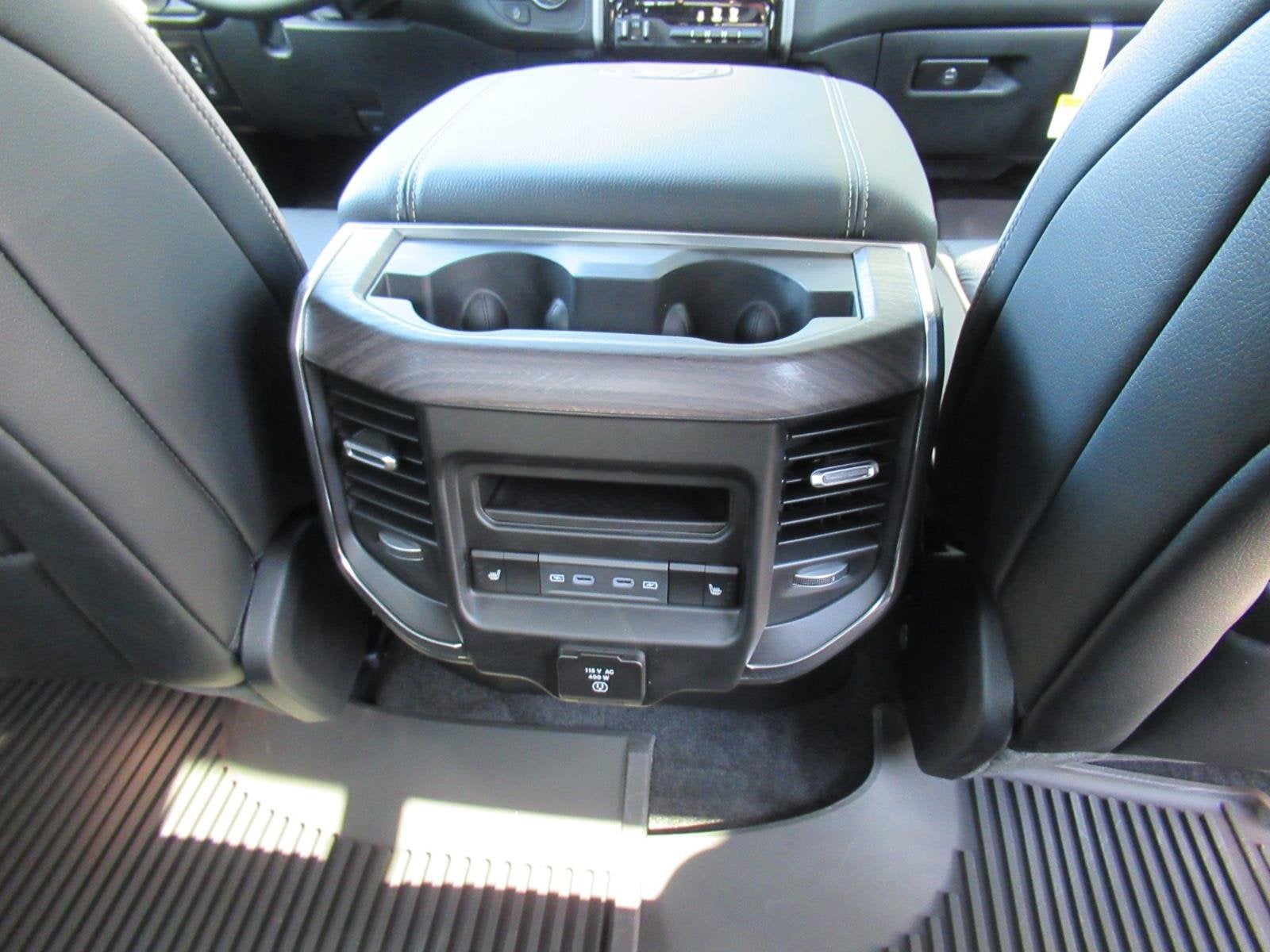 2027 RAM 1500 RAM 1500 LARAMIE CREW CAB 4X4 5'7' BOX