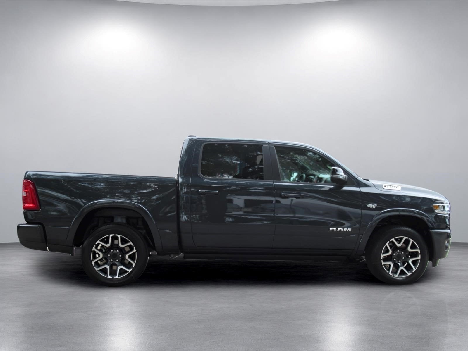 2027 RAM Ram 1500 RAM 1500 LARAMIE CREW CAB 4X4 5'7' BOX