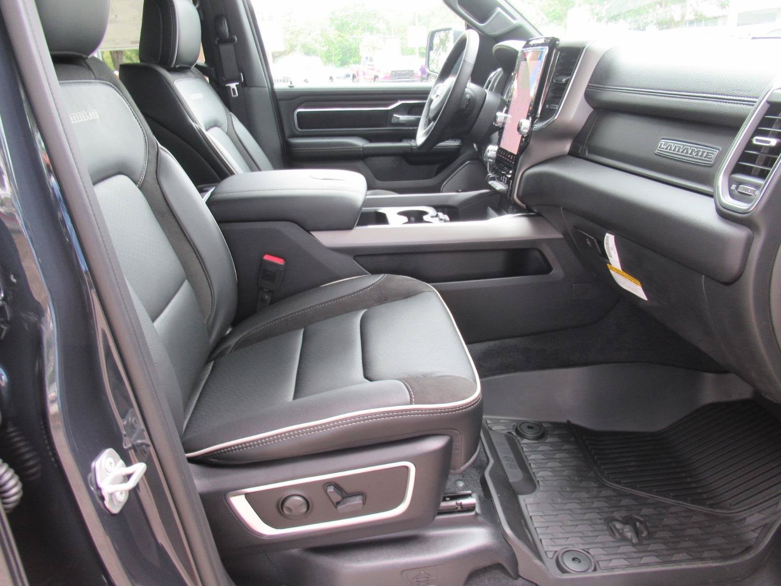 2027 RAM Ram 1500 RAM 1500 LARAMIE CREW CAB 4X4 5'7' BOX