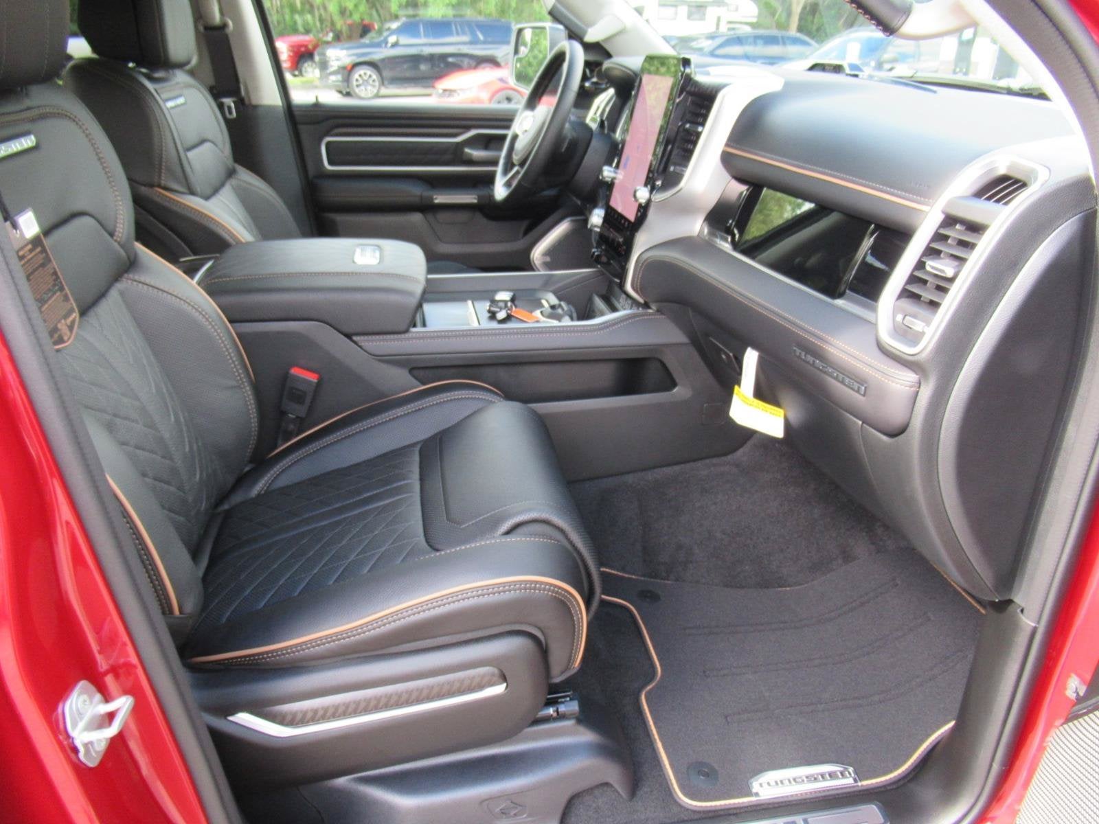 2027 RAM 1500 RAM 1500 TUNGSTEN CREW CAB 4X4 5'7' BOX