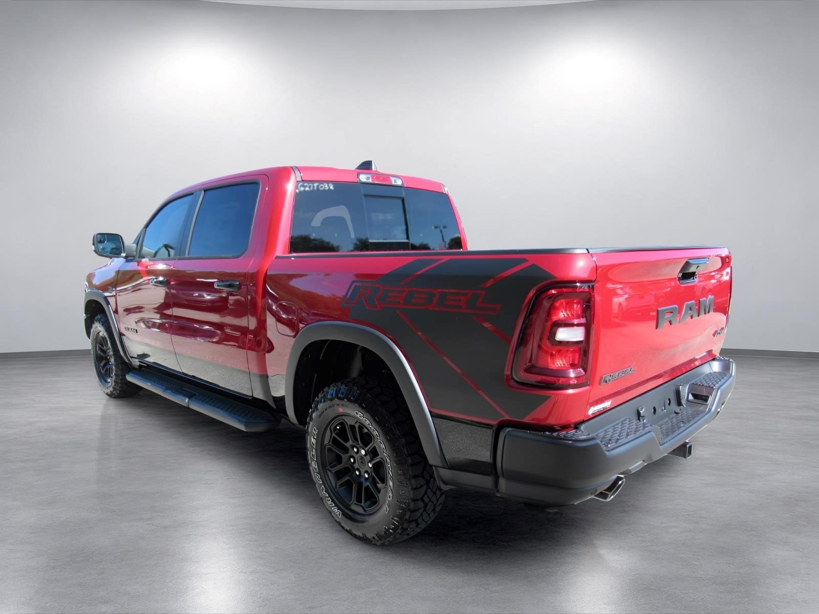2027 RAM Ram 1500 RAM 1500 REBEL CREW CAB 4X4 5'7' BOX