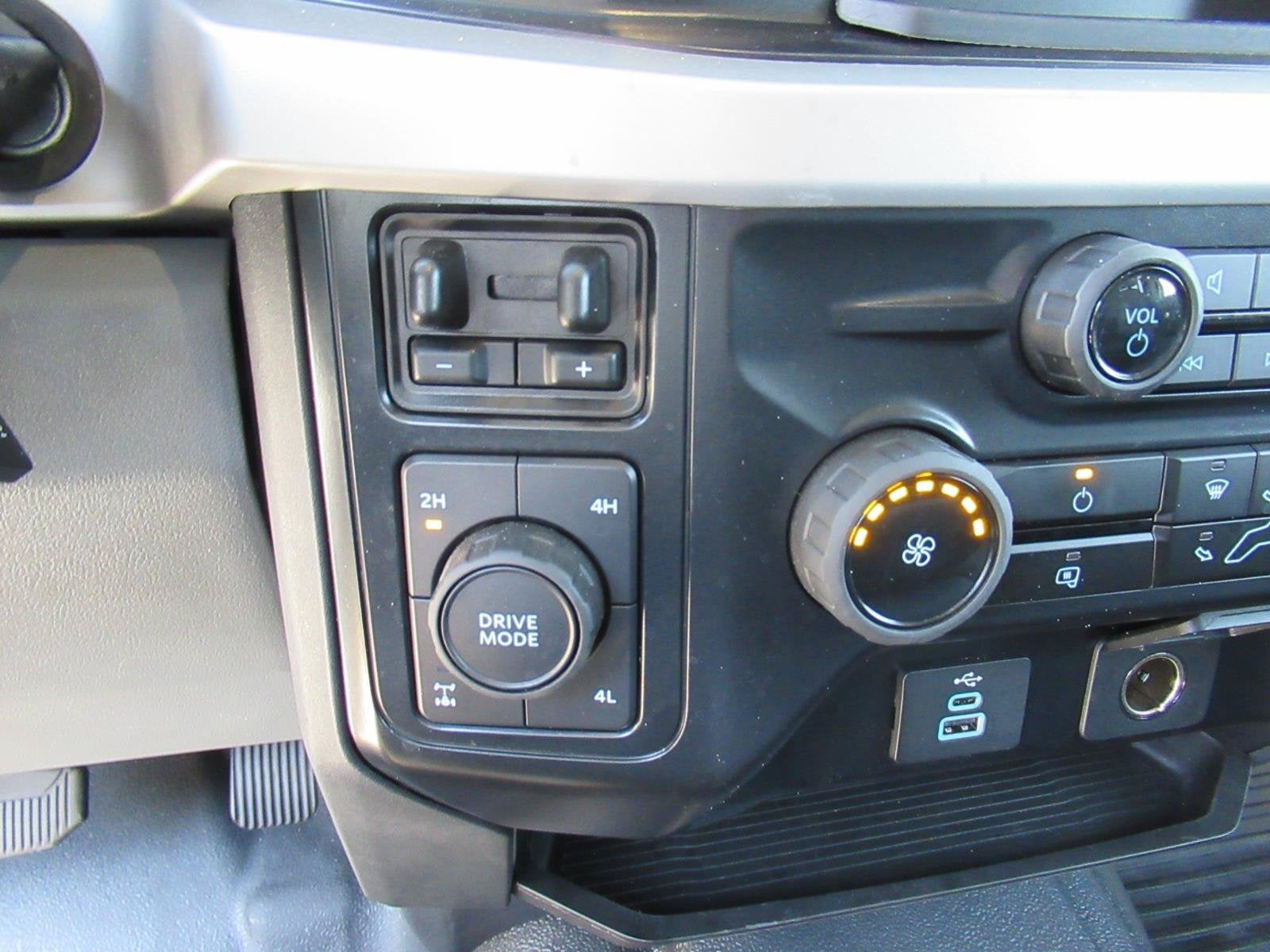2024 Ford F-250 XL