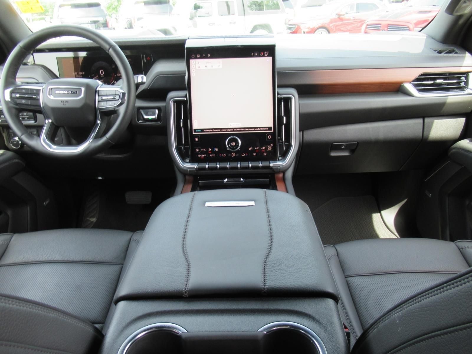 2025 GMC Yukon 4WD Denali