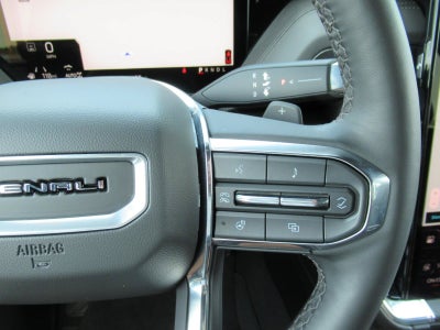 2025 GMC Yukon 4WD Denali