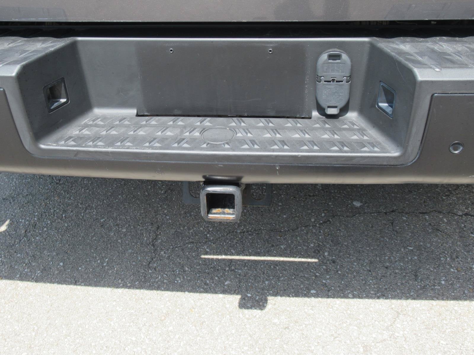 2022 Nissan Titan Crew Cab PRO-4X 4x4