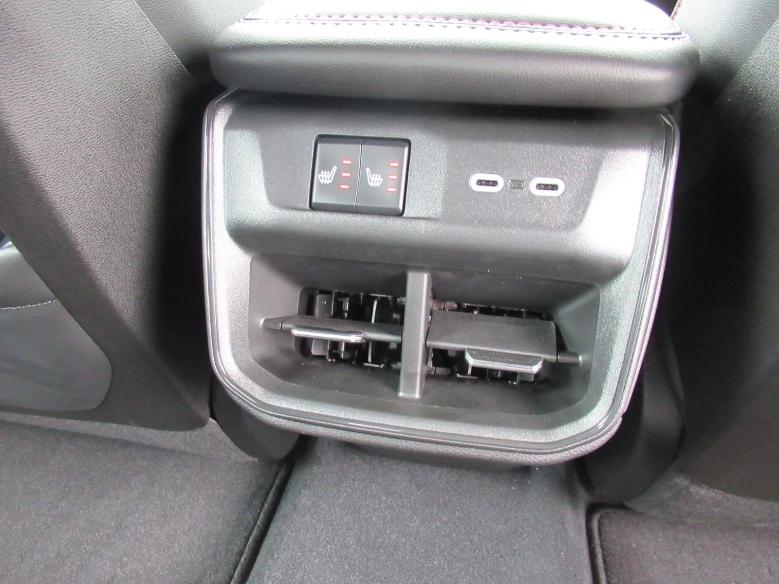2026 Dodge Charger CHARGER R/T 4-DOOR AWD