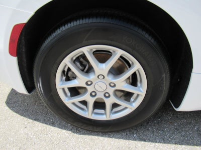 2027 Chrysler Pacifica PACIFICA SELECT