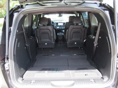 2027 Chrysler Pacifica PACIFICA SELECT