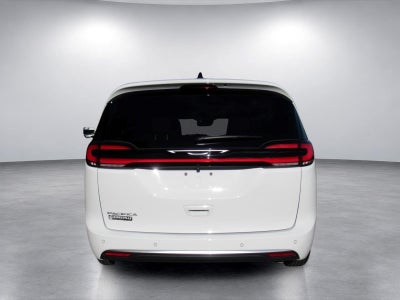 2027 Chrysler Pacifica PACIFICA SELECT